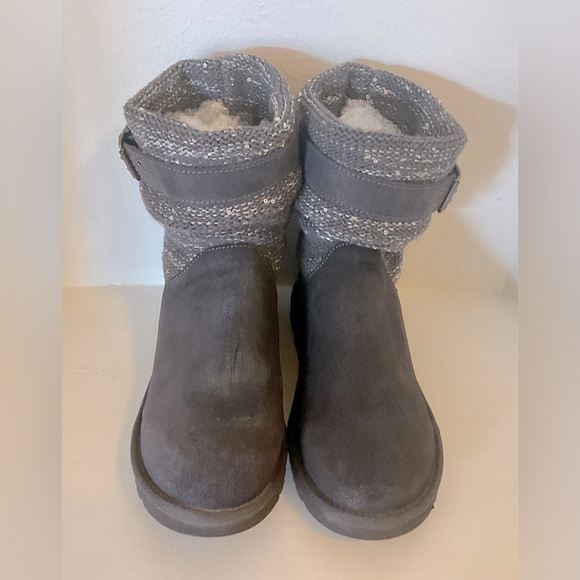 UGG AUSTRALIA Classic Cambridge Women's boots size 8. Gray Suede with glitter - Picture 4 of 15